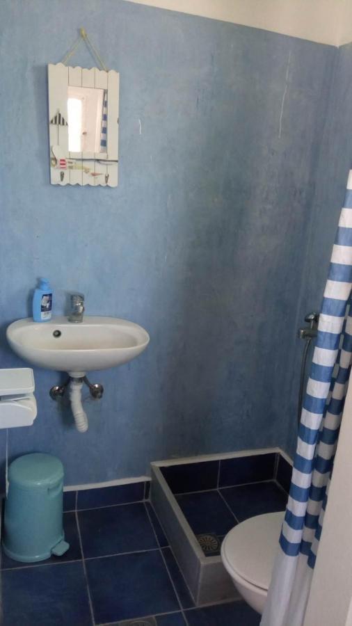 Sweet Home With Two Beds -One Single Room- With Beautiful View! Agia Marina  Exterior photo